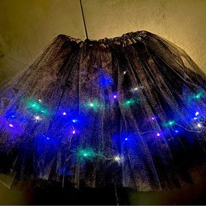 NEW! LED battery operated Black tutu! Great for Halloween! Pre-T…